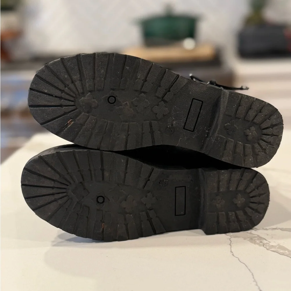 Mudd Girls Size 2 Boots - Picture 3 of 3